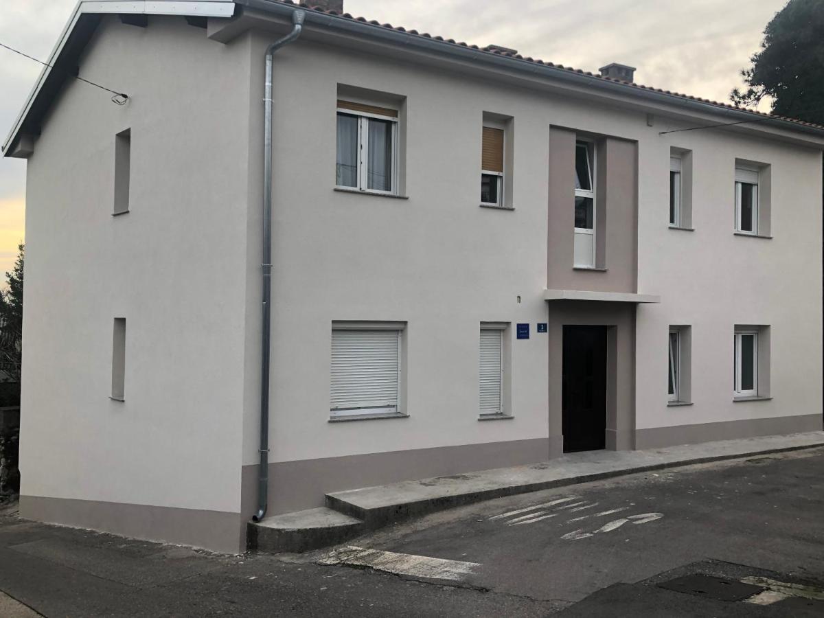 Appartamento La Madre Fiume Esterno foto